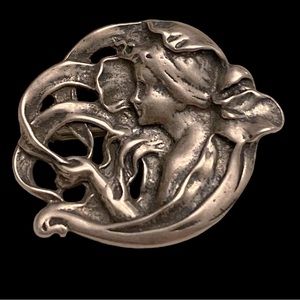 Detailed Art Nouveau Fairy Brooch 925